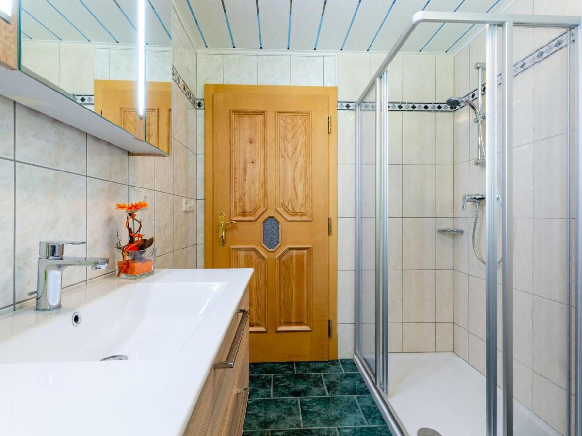 Cozy Apartment With Mountain Views Wald im Pinzgau Exterior foto
